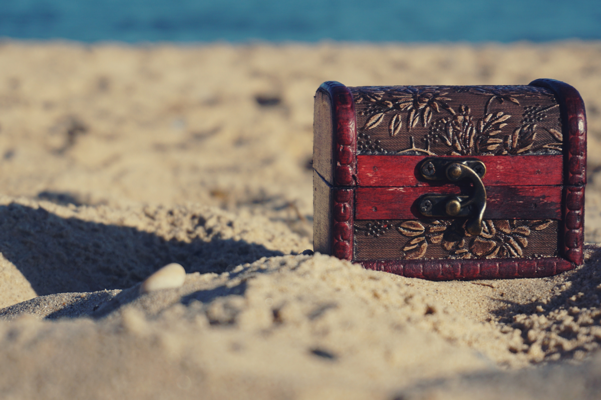 Indovinelli: cacce al tesoro in casa, il divertimento che non ha età